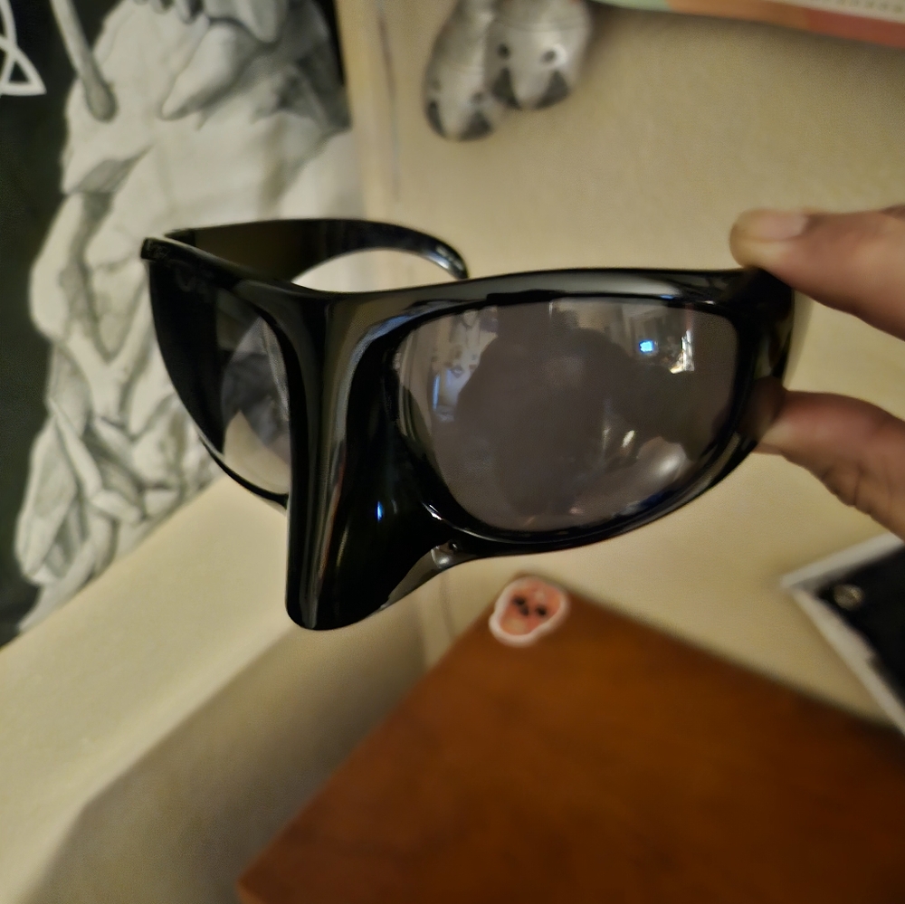Linda Farrow wilhem sunglasses
